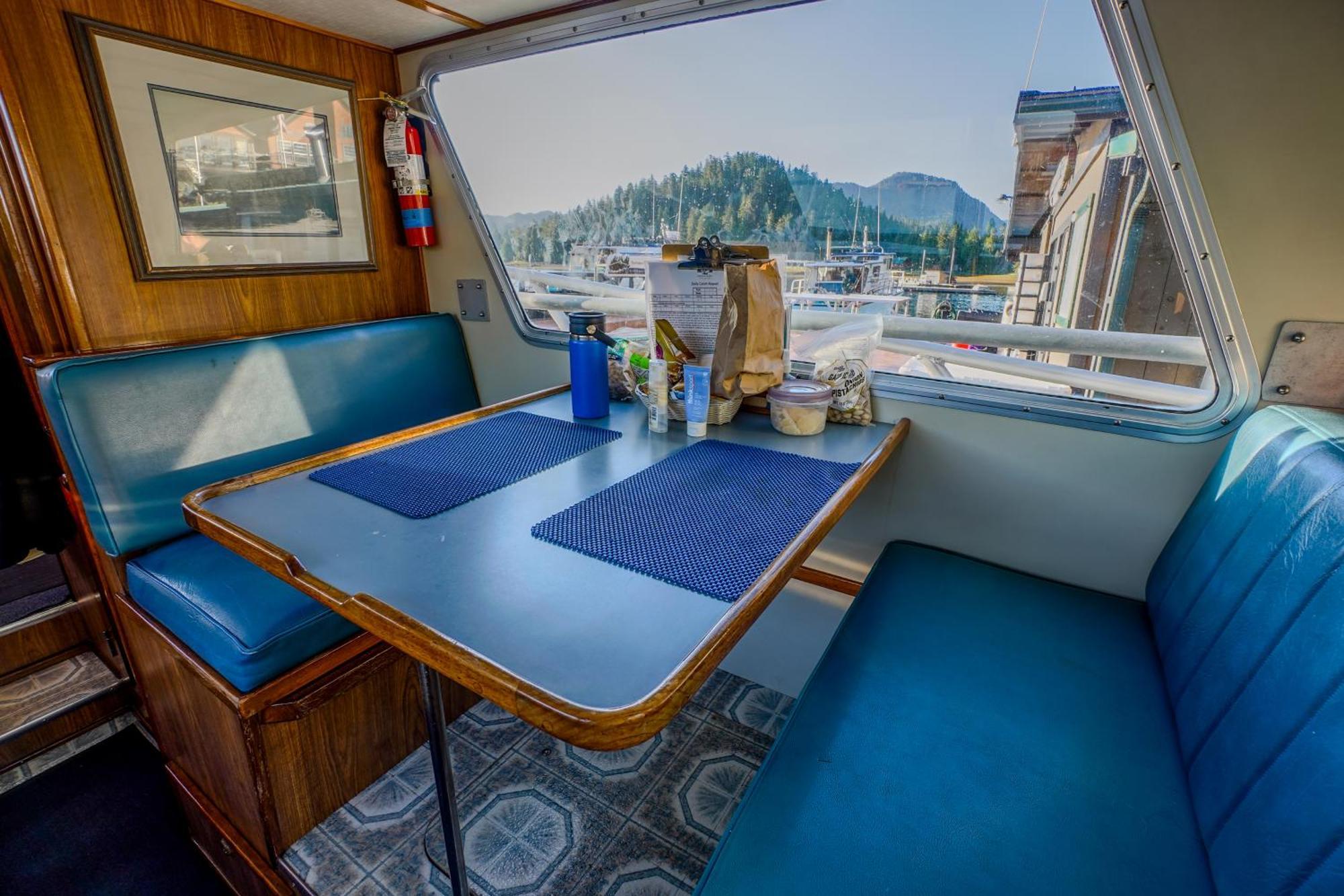 Sportsman'S Cove Lodge ケチカン エクステリア 写真